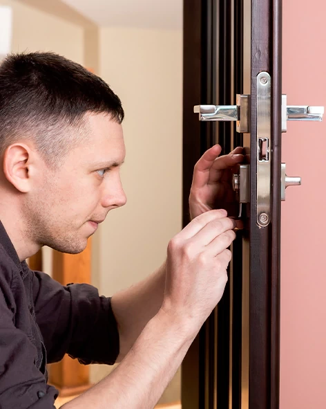 : Professional Locksmith For Commercial And Residential Locksmith Services in San Leandro, CA